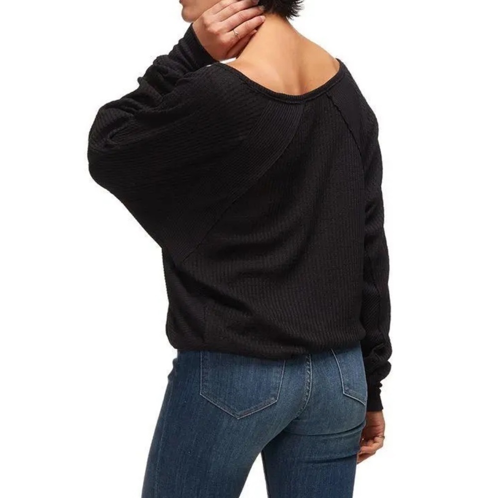FREE PEOPLE Santa Clara MSRP $78 Women’s large black waffle knit v-neck pullover - Picture 11 of 13